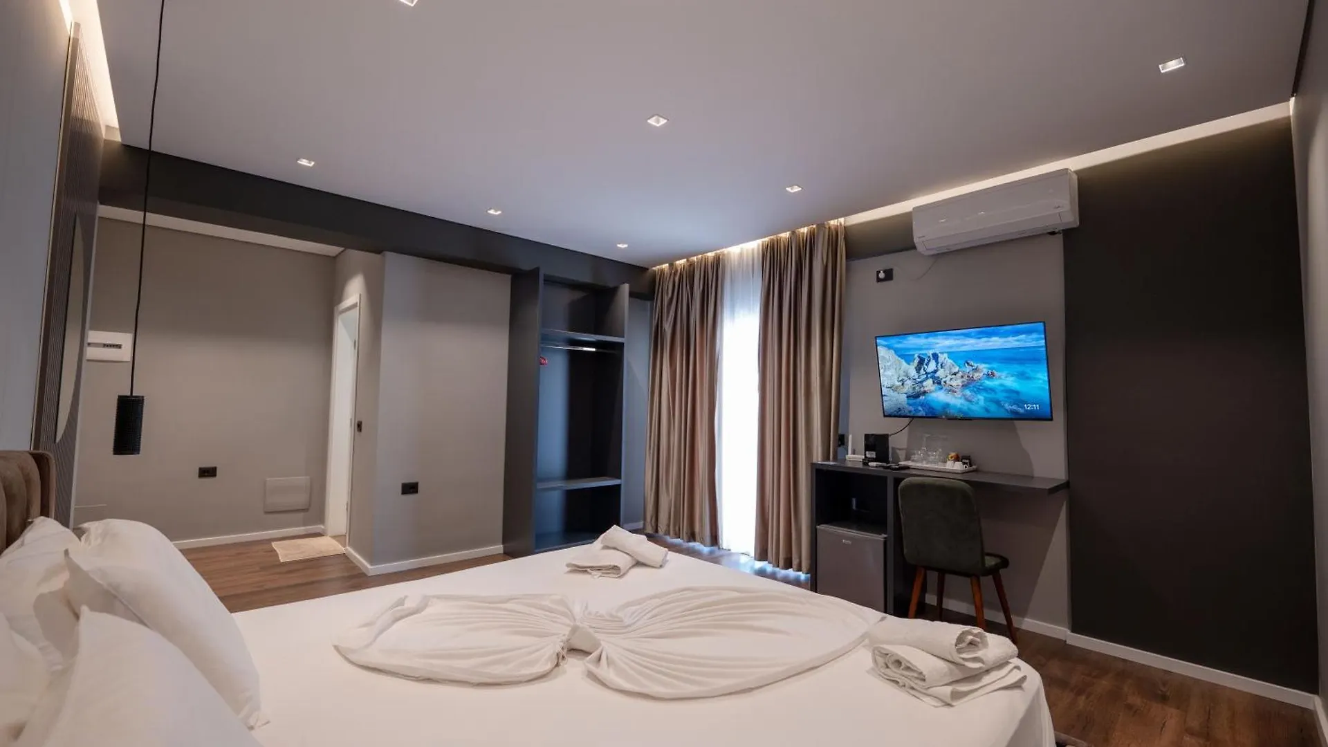 Erioni Hotel Sarande 3*,  Albania