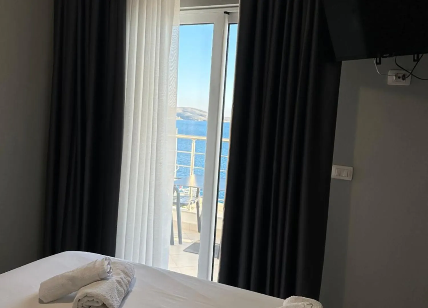 Erioni Hotel Sarande 3*,  Albania
